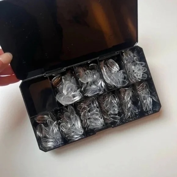 Apres Gel-X Nail Tips / Extensions - Sculpted Round Short - Picture 2 of 4